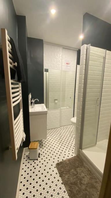Sejour Detente Au Coeur De Macon Spa,Cine,Bouteille Offerte Kültér fotó